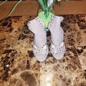 Jessica Simpson Wedges